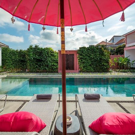 Pinkprivate Balangan - For Cool Adults Only Bed & Breakfast Jimbaran  Exterior photo