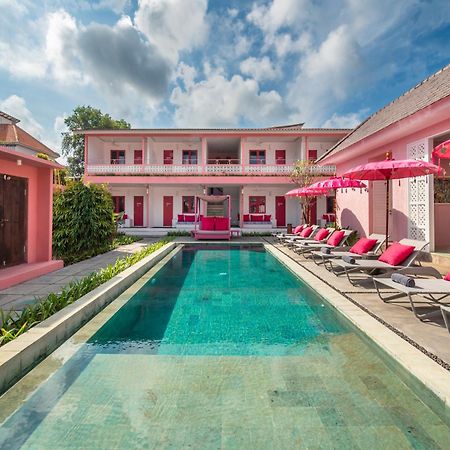 Pinkprivate Balangan - For Cool Adults Only Bed & Breakfast Jimbaran  Exterior photo