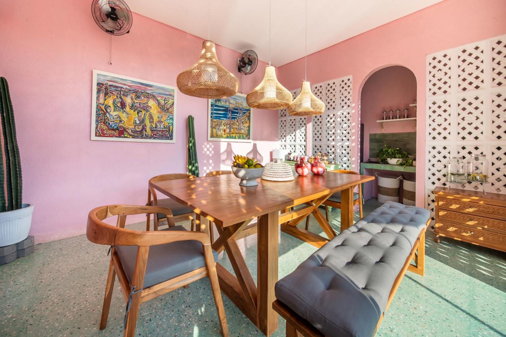 Pinkprivate Balangan - For Cool Adults Only Bed & Breakfast Jimbaran  Exterior photo